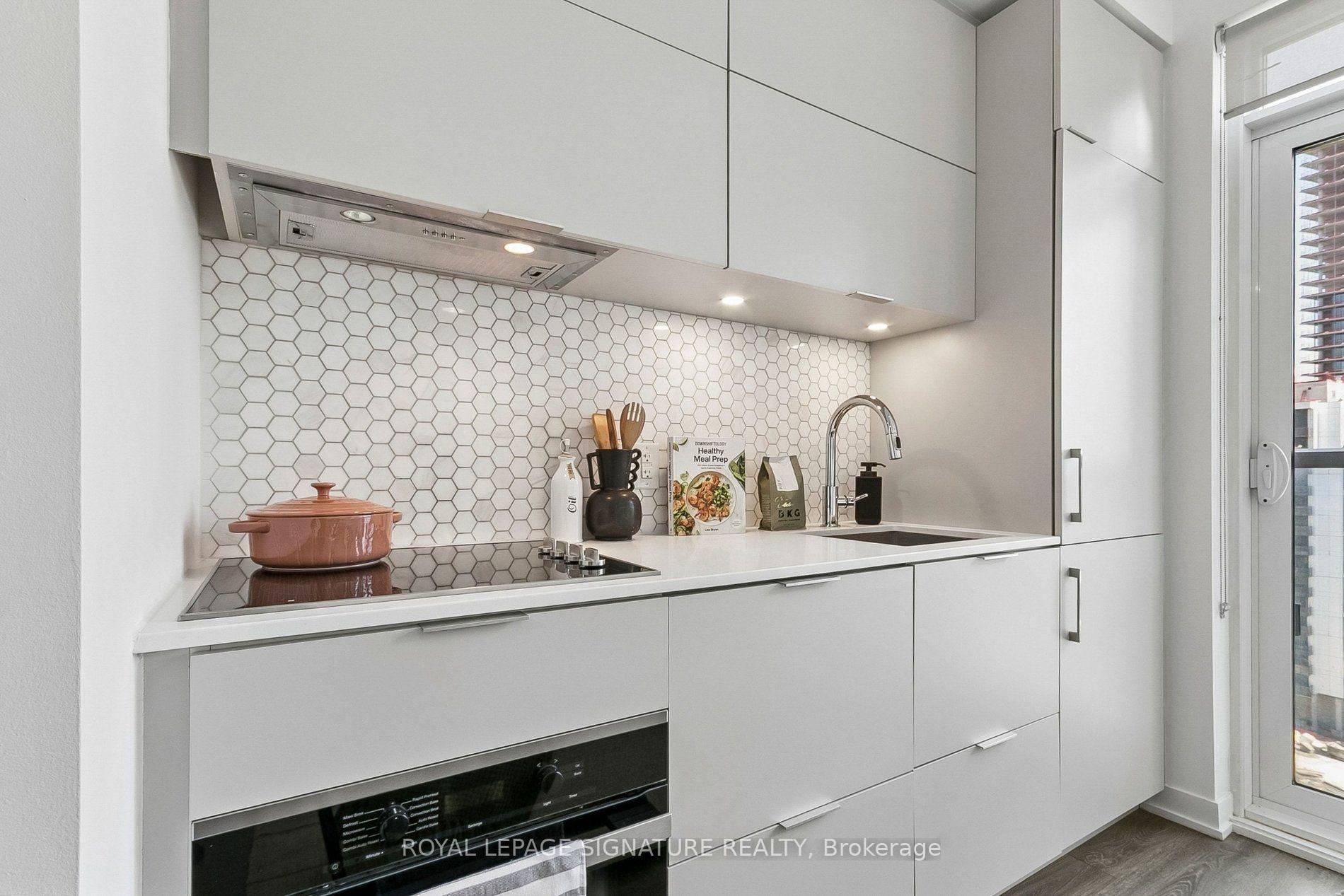 Photo 9 of Unit 1006, 20 Richardson Street, Toronto, Waterfront Communities — HOMEH