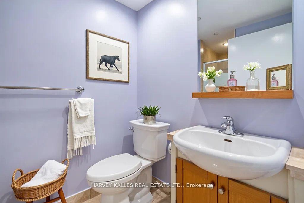 Photo 6 of Unit 502, 218 Queens Quay W, Toronto, Waterfront Communities — HOMEH
