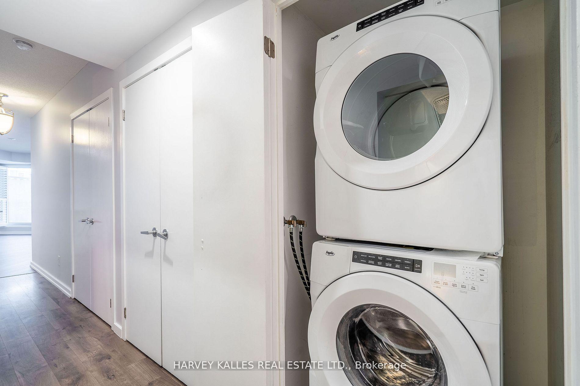 Photo 7 of Unit 502, 218 Queens Quay W, Toronto, Waterfront Communities — HOMEH