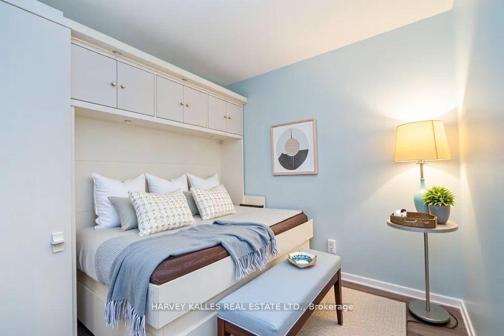 Photo 8 of Unit 502, 218 Queens Quay W, Toronto, Waterfront Communities — HOMEH