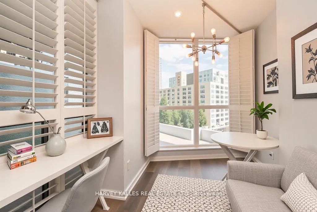 Photo 18 of Unit 502, 218 Queens Quay W, Toronto, Waterfront Communities — HOMEH