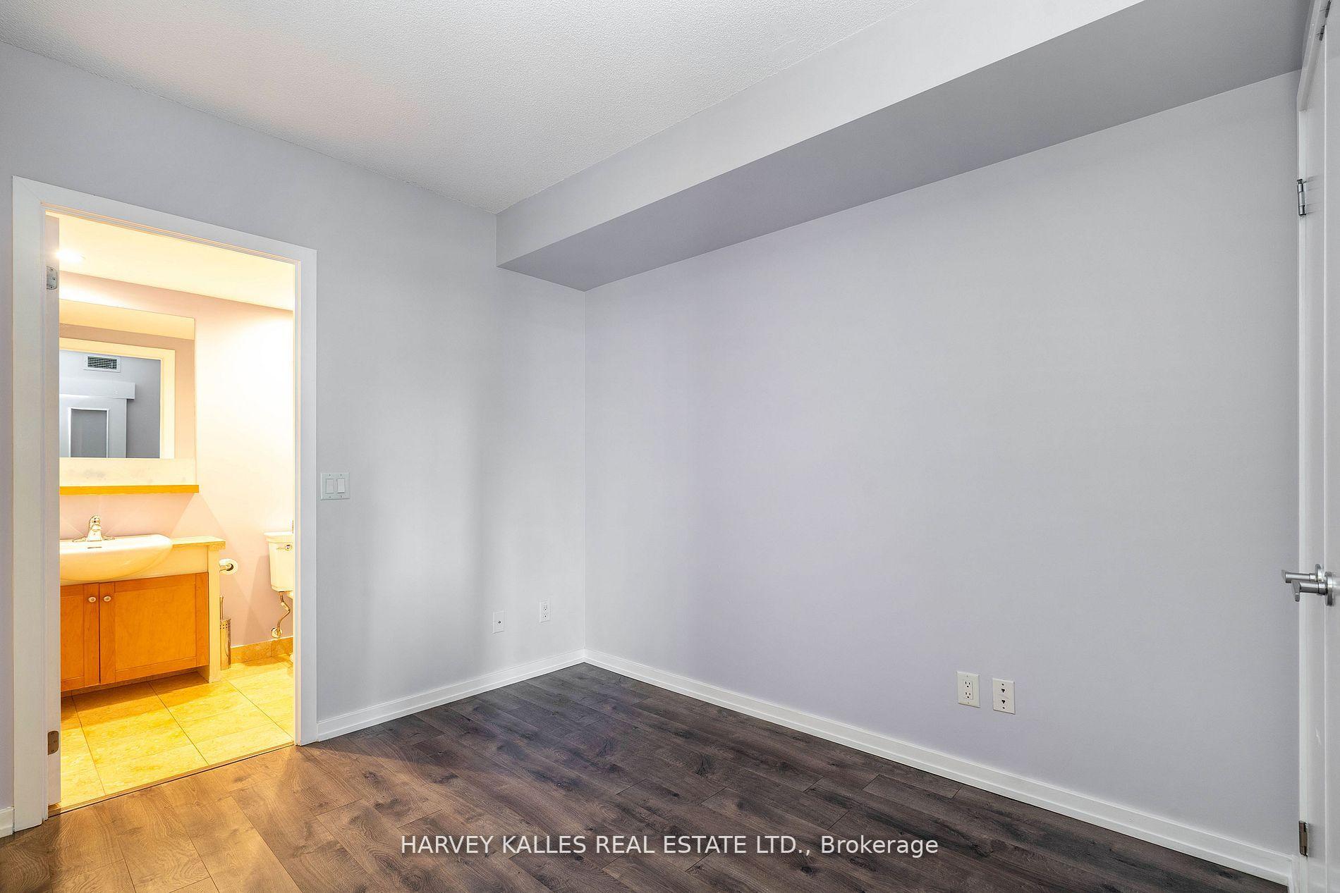 Photo 28 of Unit 502, 218 Queens Quay W, Toronto, Waterfront Communities — HOMEH