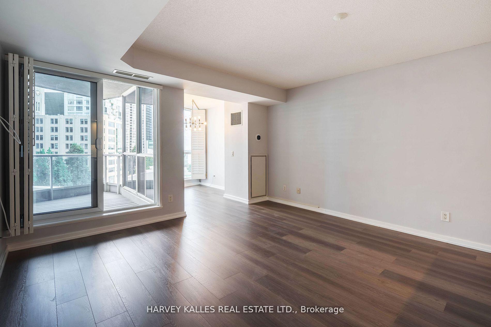 Photo 38 of Unit 502, 218 Queens Quay W, Toronto, Waterfront Communities — HOMEH