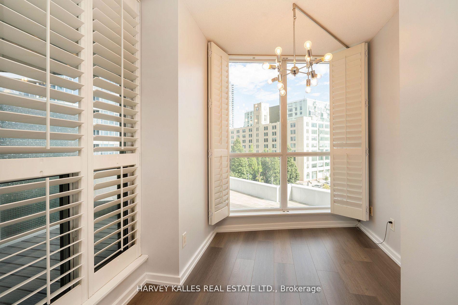 Photo 41 of Unit 502, 218 Queens Quay W, Toronto, Waterfront Communities — HOMEH