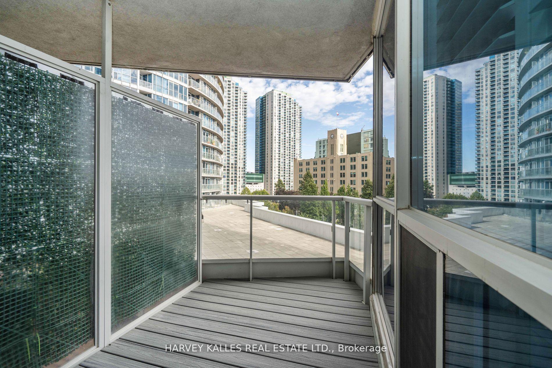 Photo 42 of Unit 502, 218 Queens Quay W, Toronto, Waterfront Communities — HOMEH