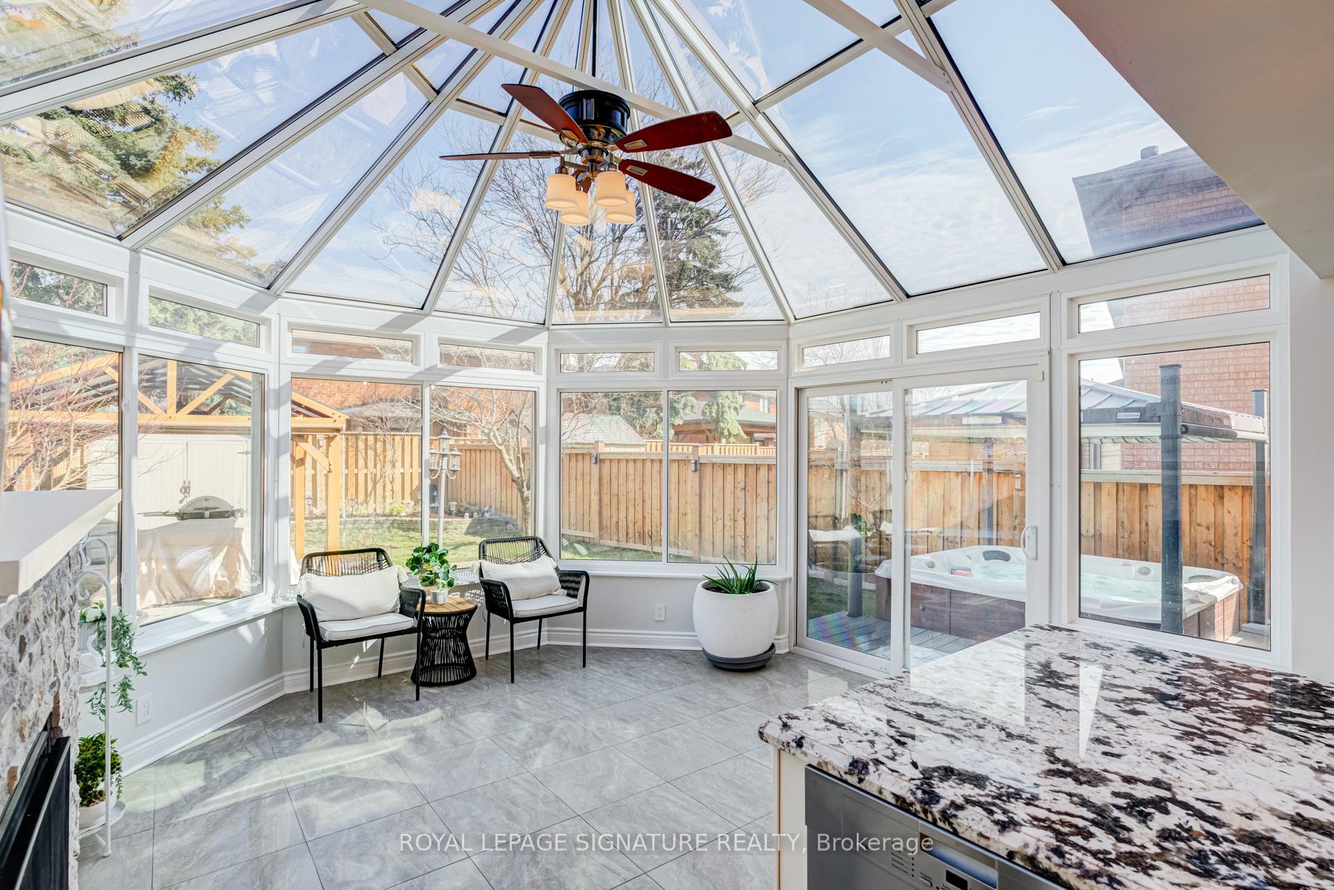 Photo 12 of 5 Longhouse Street, Vaughan, East Woodbridge — HOMEH