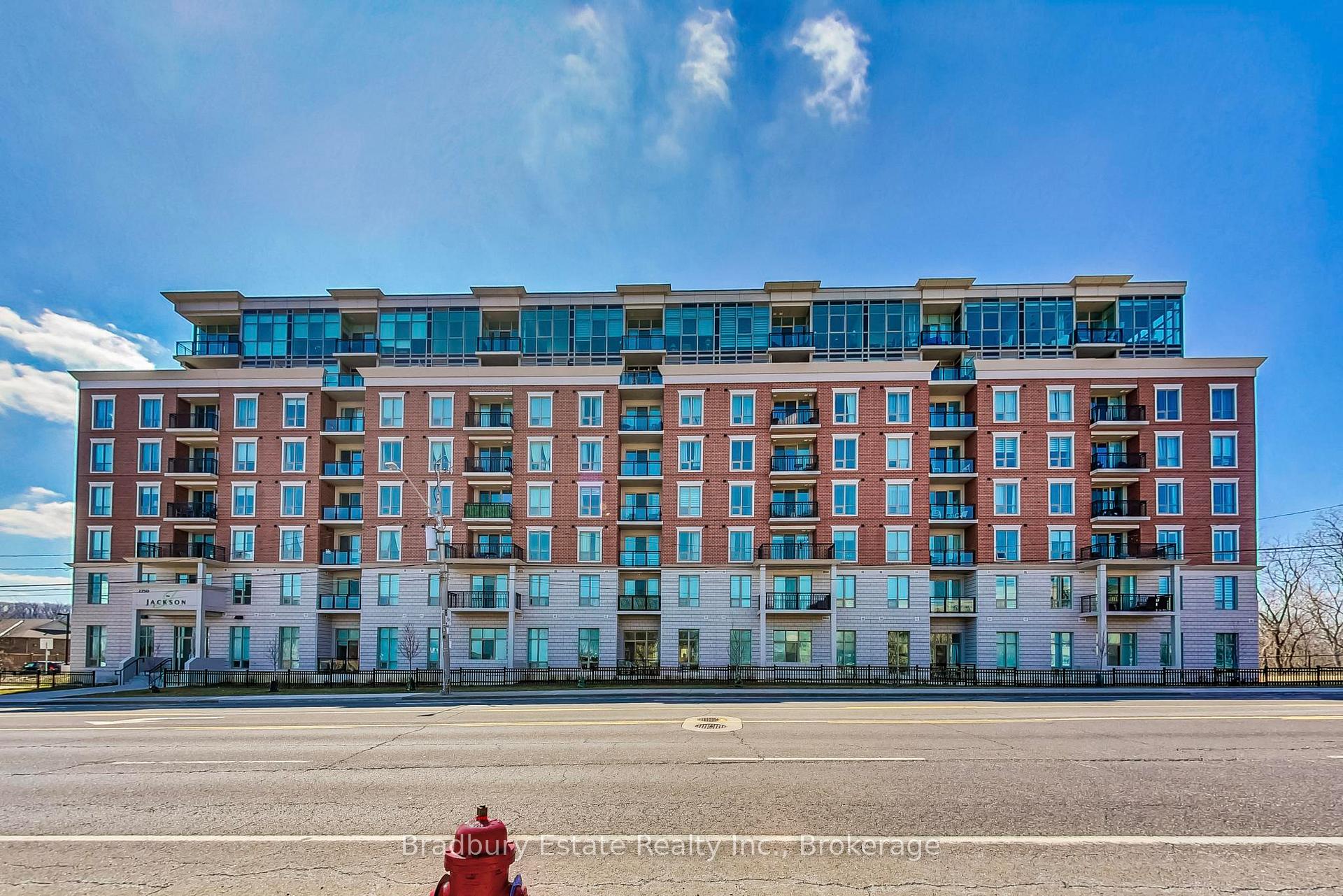 Photo of Unit 103, 2750 King Street E