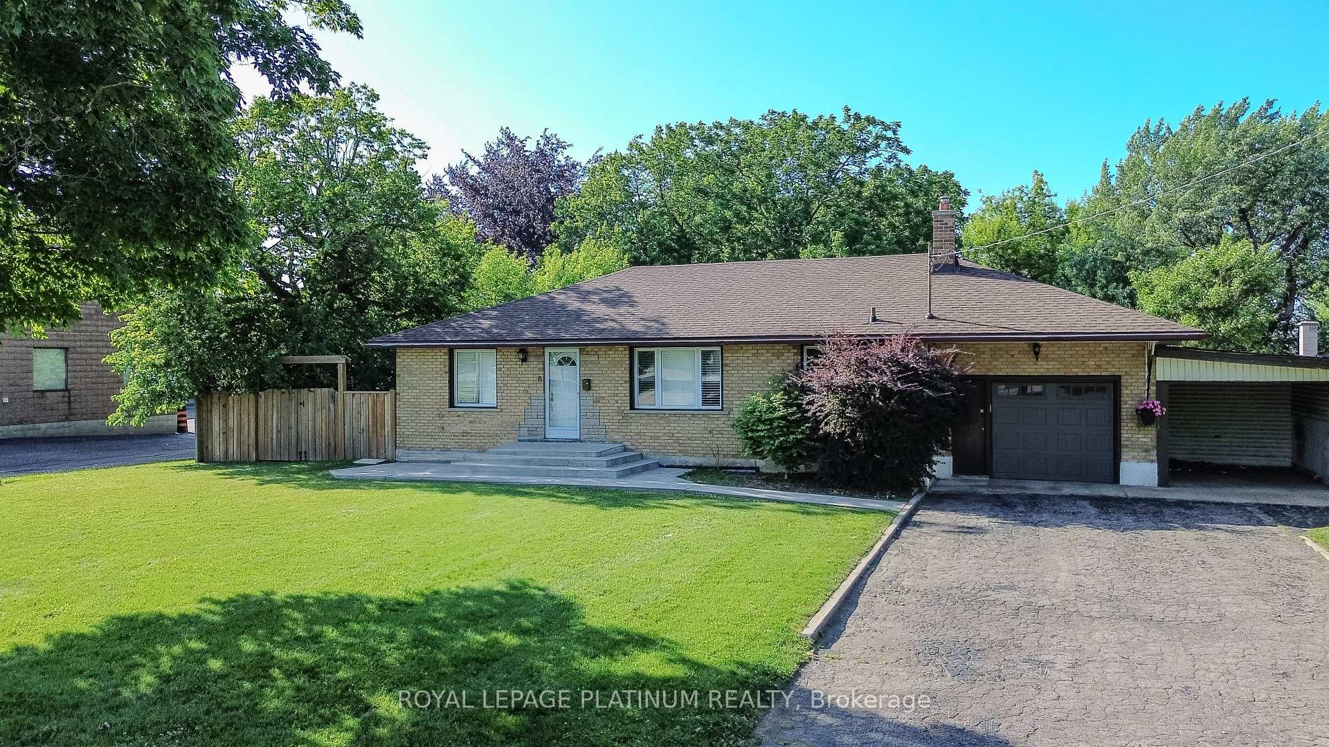 Photo 3 of 6 Varadi Avenue, Brantford, Greenbrier — HOMEH