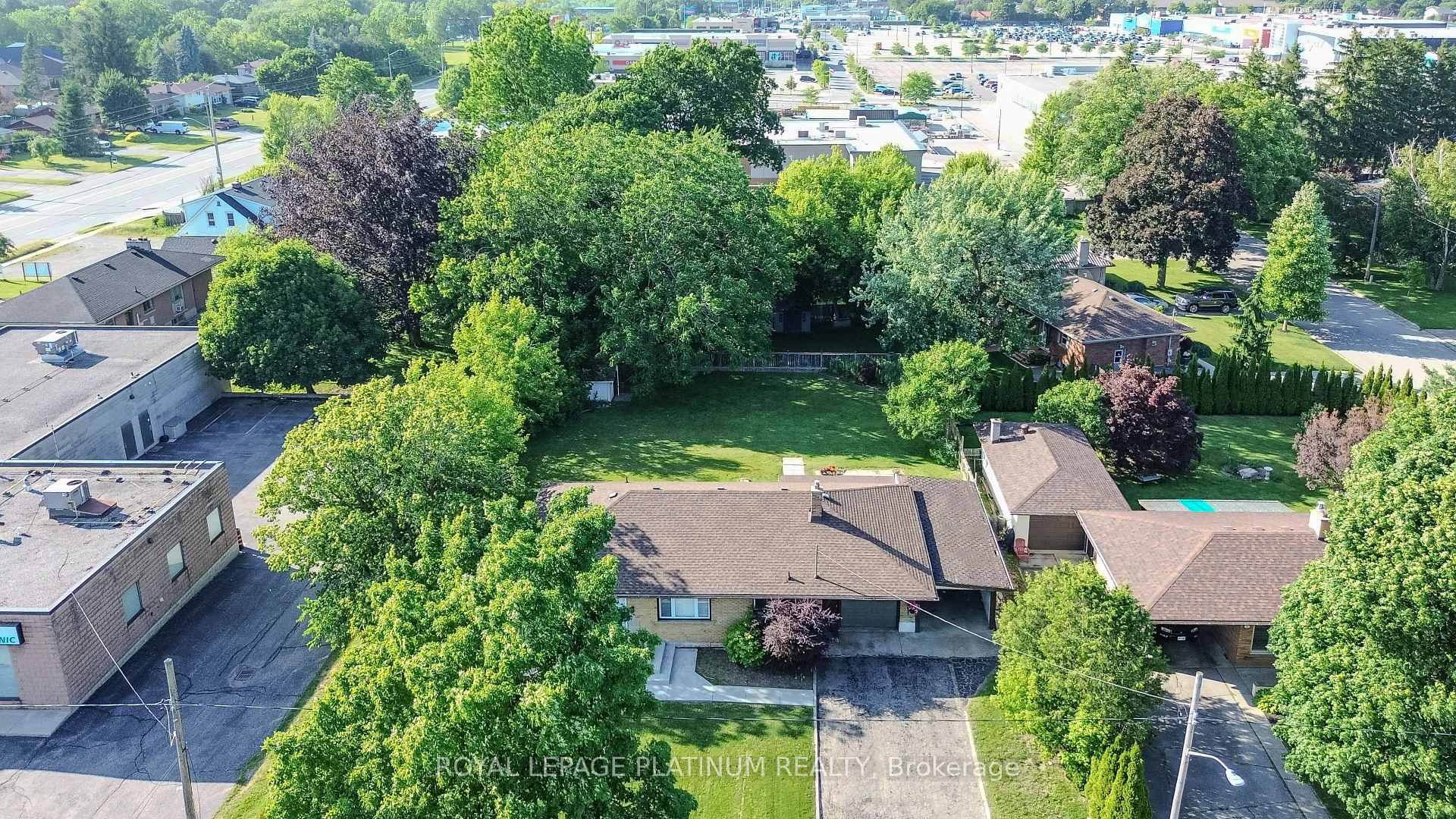 Photo 6 of 6 Varadi Avenue, Brantford, Greenbrier — HOMEH
