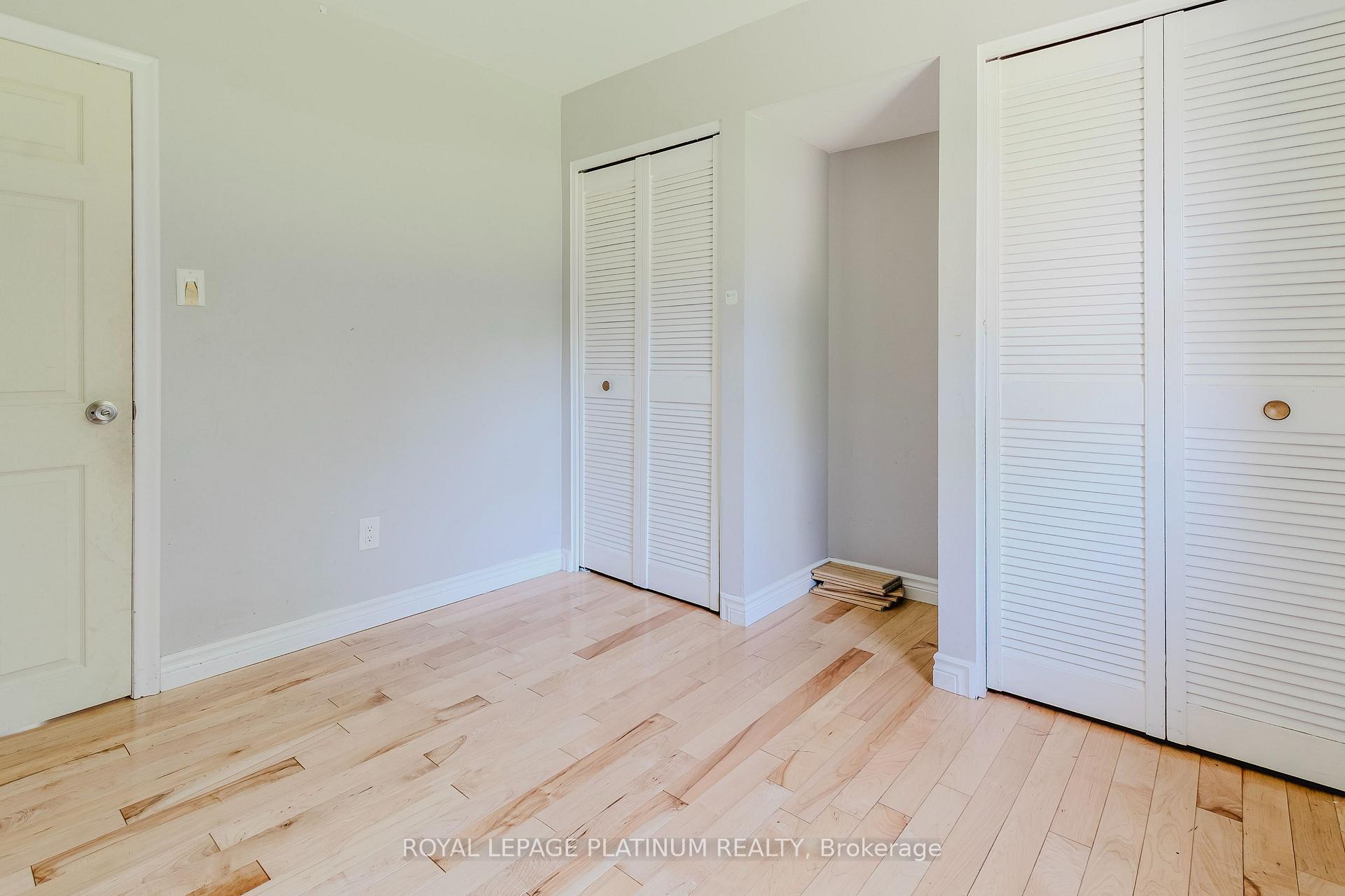 Photo 19 of 6 Varadi Avenue, Brantford, Greenbrier — HOMEH