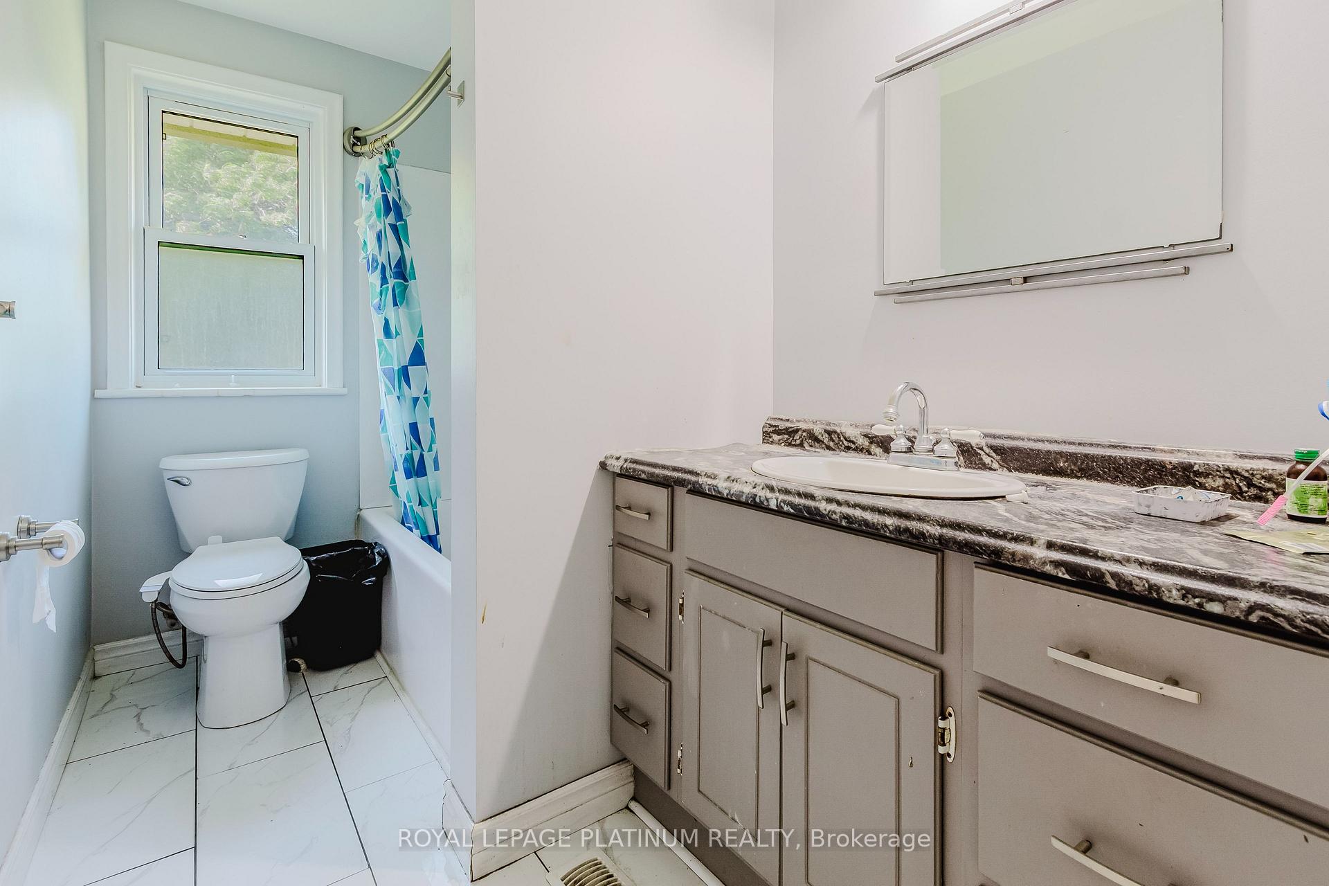 Photo 21 of 6 Varadi Avenue, Brantford, Greenbrier — HOMEH