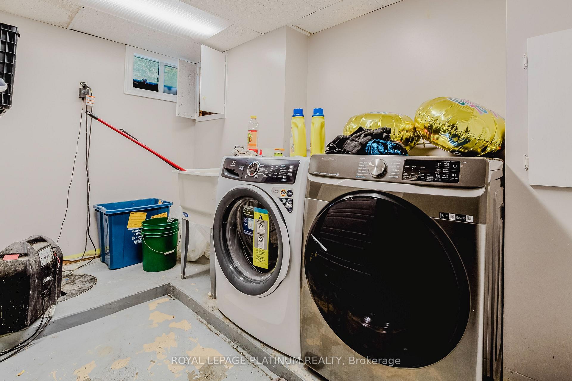 Photo 32 of 6 Varadi Avenue, Brantford, Greenbrier — HOMEH
