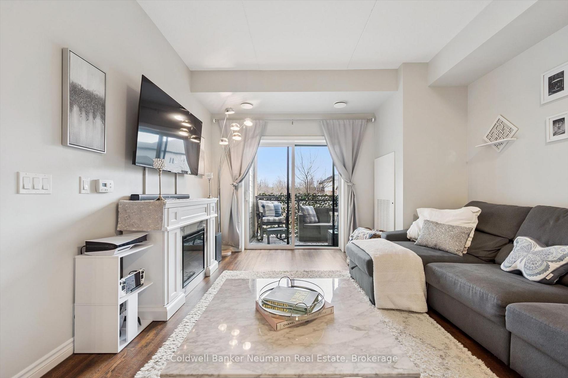 Photo 4 of Unit 106, 7 Kay Crescent, Guelph, Pineridge/Westminster Woods — HOMEH
