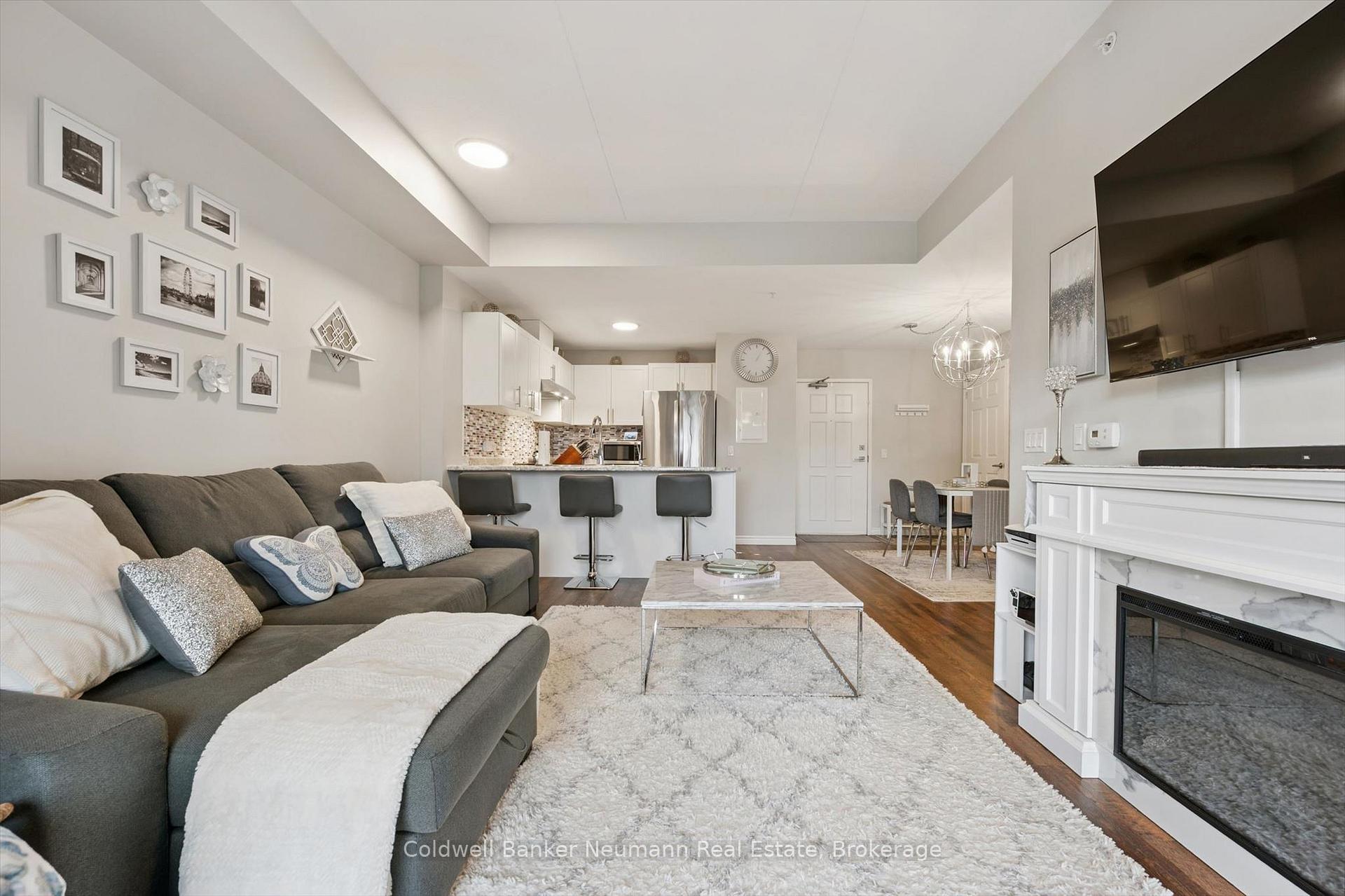 Photo 6 of Unit 106, 7 Kay Crescent, Guelph, Pineridge/Westminster Woods — HOMEH