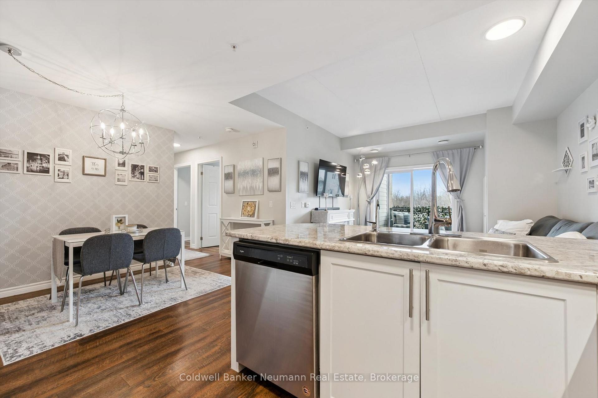 Photo 14 of Unit 106, 7 Kay Crescent, Guelph, Pineridge/Westminster Woods — HOMEH