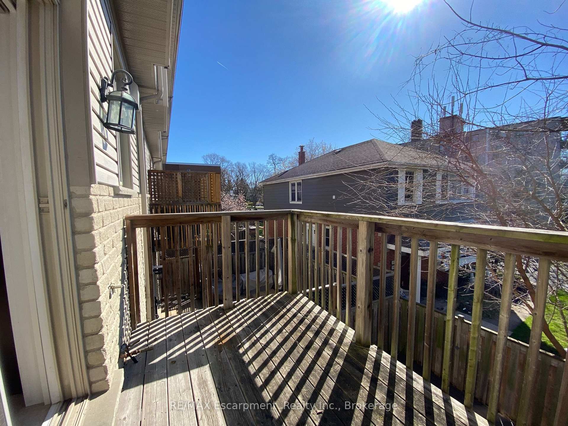 Photo 9 of 2430 Second Street, Burlington, Brant — HOMEH