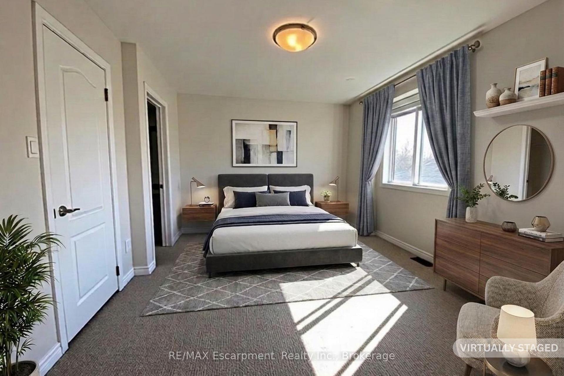 Photo 16 of 2430 Second Street, Burlington, Brant — HOMEH