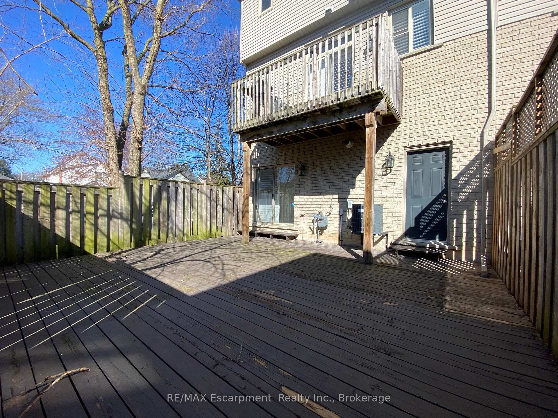 Photo 25 of 2430 Second Street, Burlington, Brant — HOMEH