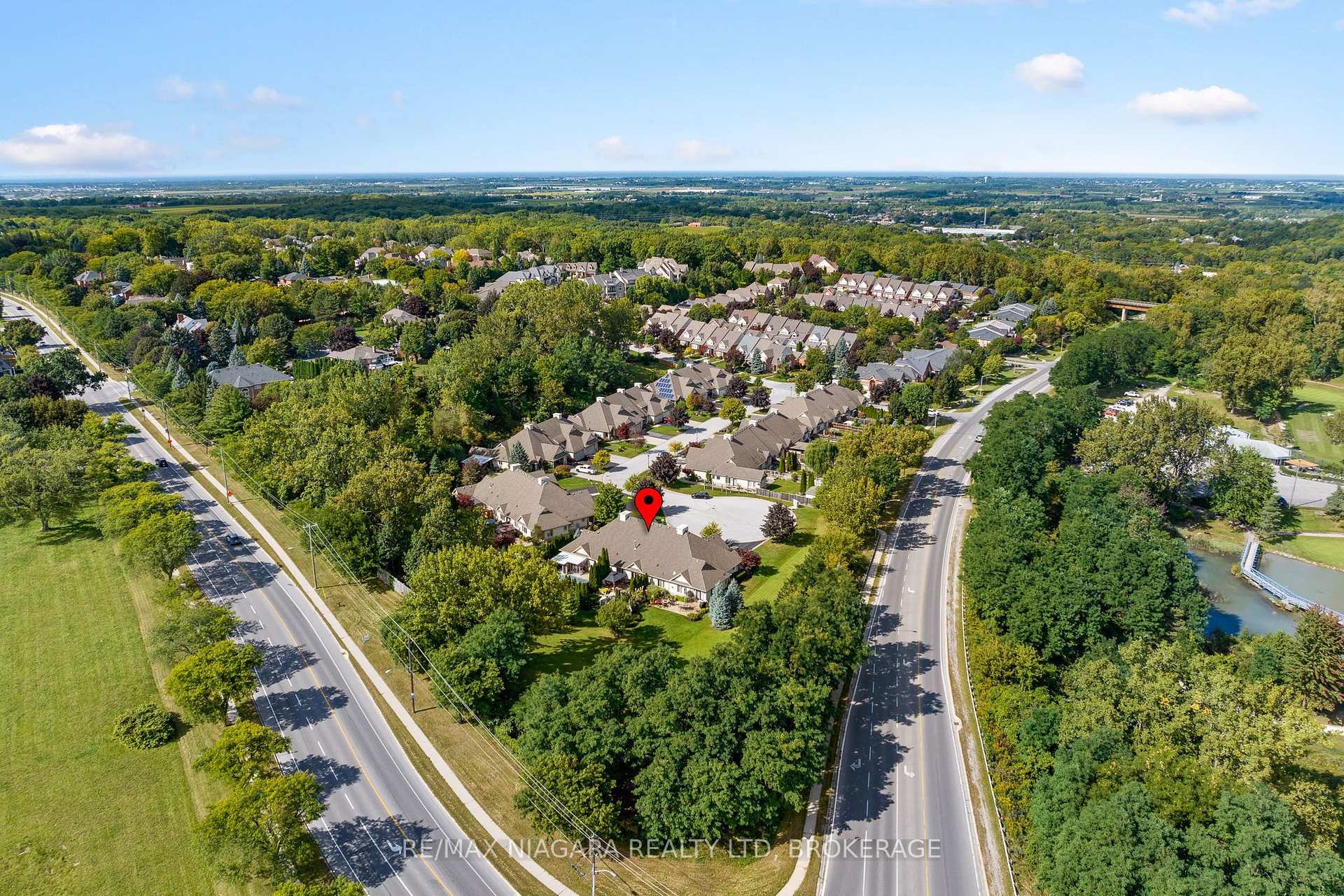 Photo 34 of 2487 Walker Court, Niagara Falls, Stamford — HOMEH