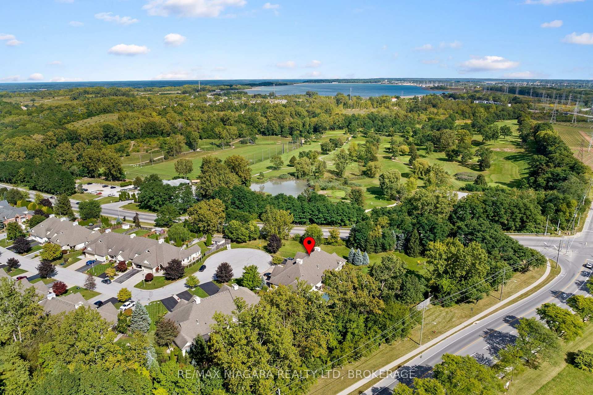 Photo 35 of 2487 Walker Court, Niagara Falls, Stamford — HOMEH