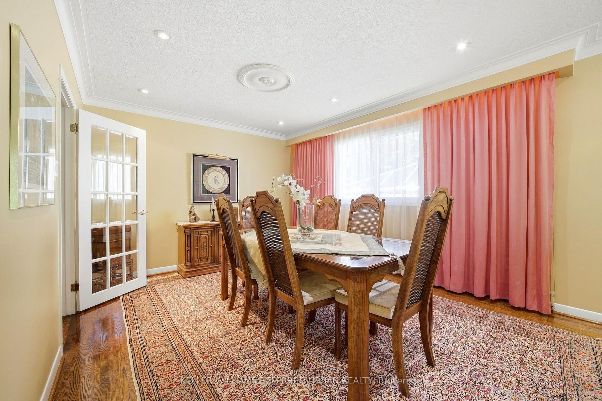 Photo 9 of 23 Banstock Drive, North York, Bayview Woods-Steeles — HOMEH