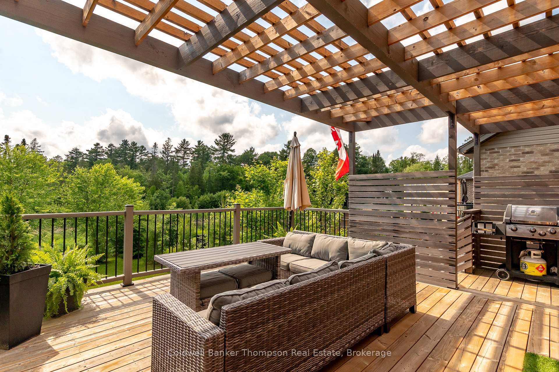 Photo 1 of 69 Selkirk Drive, Huntsville, Chaffey — HOMEH