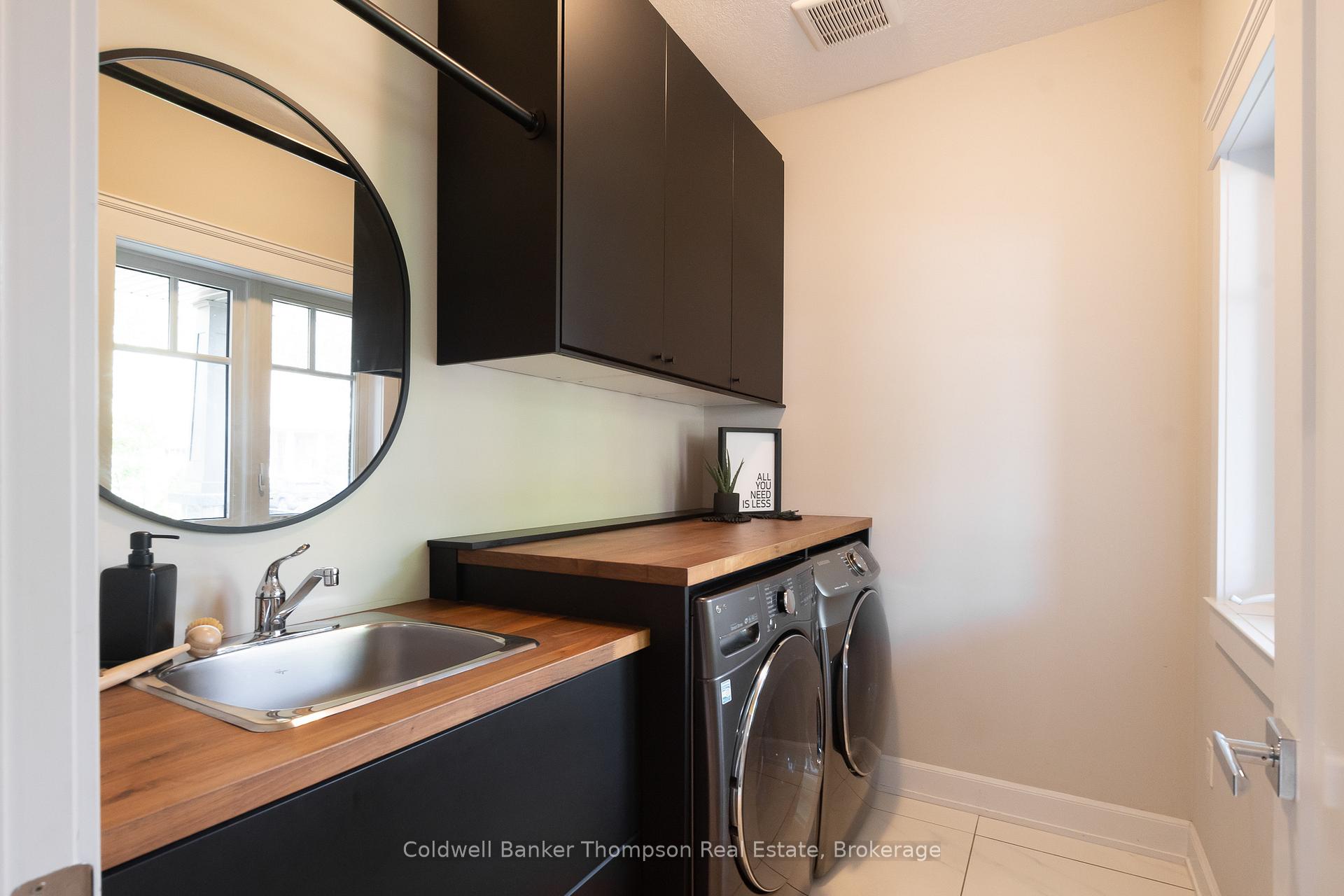 Photo 5 of 69 Selkirk Drive, Huntsville, Chaffey — HOMEH