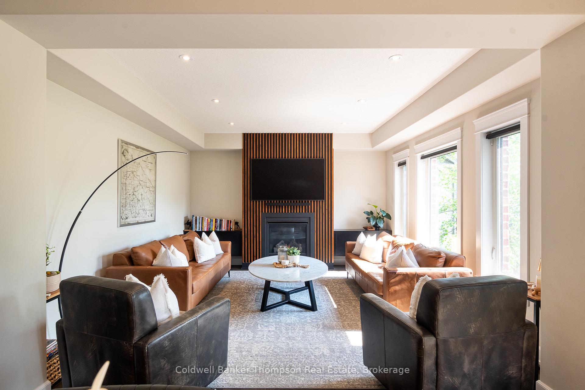 Photo 12 of 69 Selkirk Drive, Huntsville, Chaffey — HOMEH