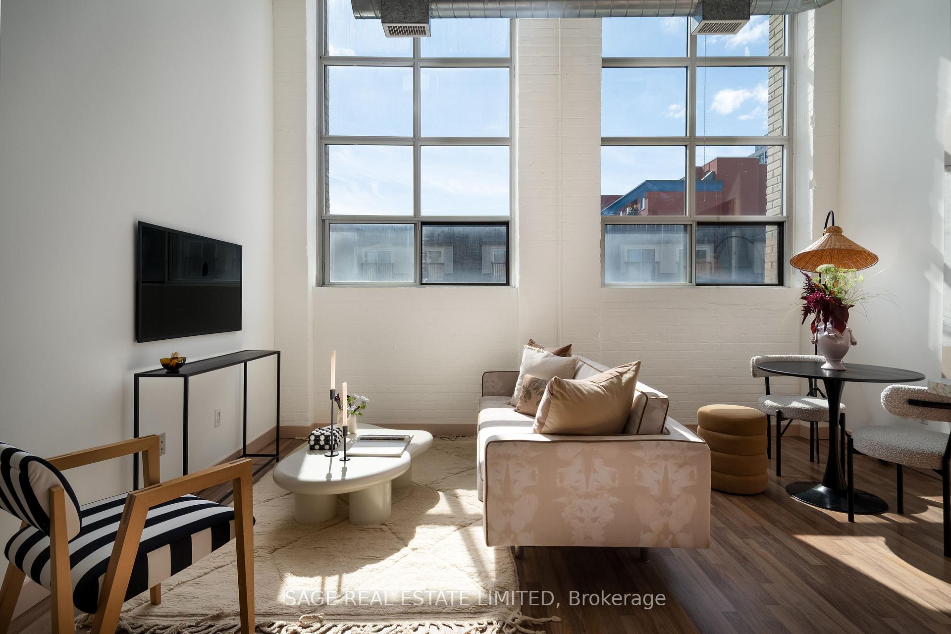 Photo 10 of Unit 204, 284 St Helens Avenue, Toronto, Dufferin Grove — HOMEH