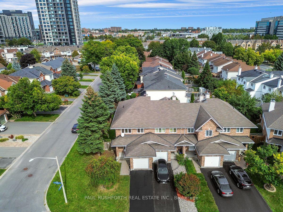 Photo 2 of 140 Thornbury Crescent, Ottawa, Centrepointe — HOMEH