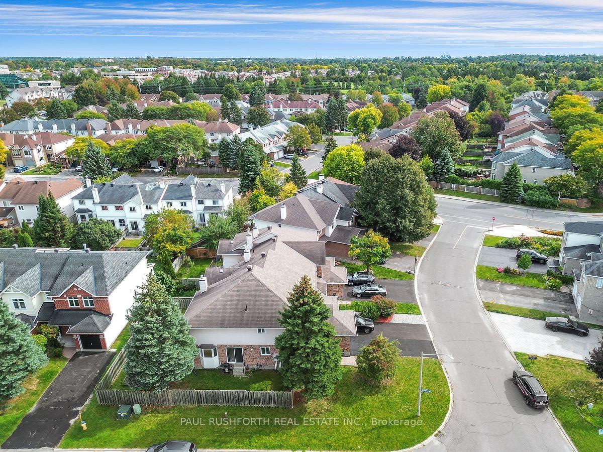 Photo 4 of 140 Thornbury Crescent, Ottawa, Centrepointe — HOMEH