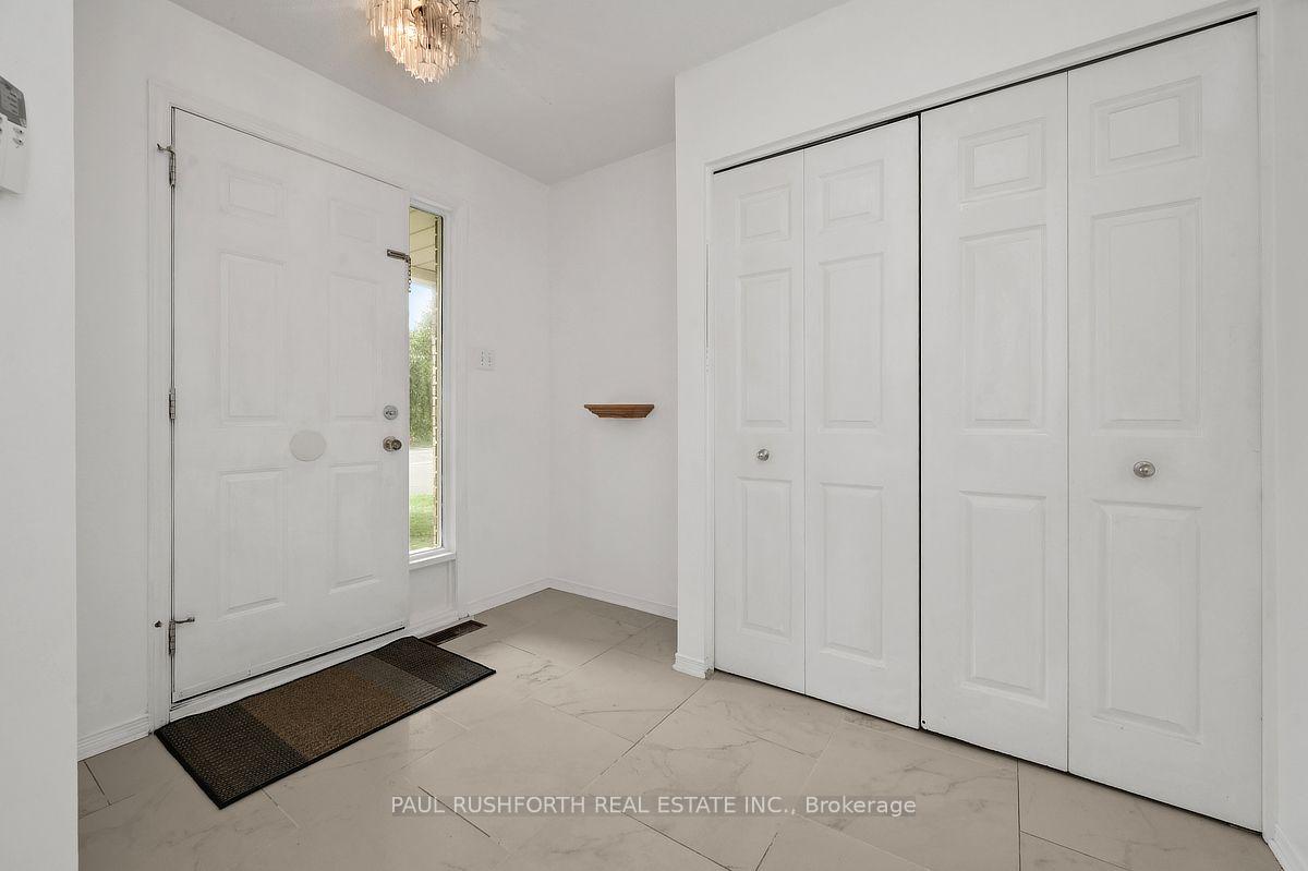 Photo 5 of 140 Thornbury Crescent, Ottawa, Centrepointe — HOMEH
