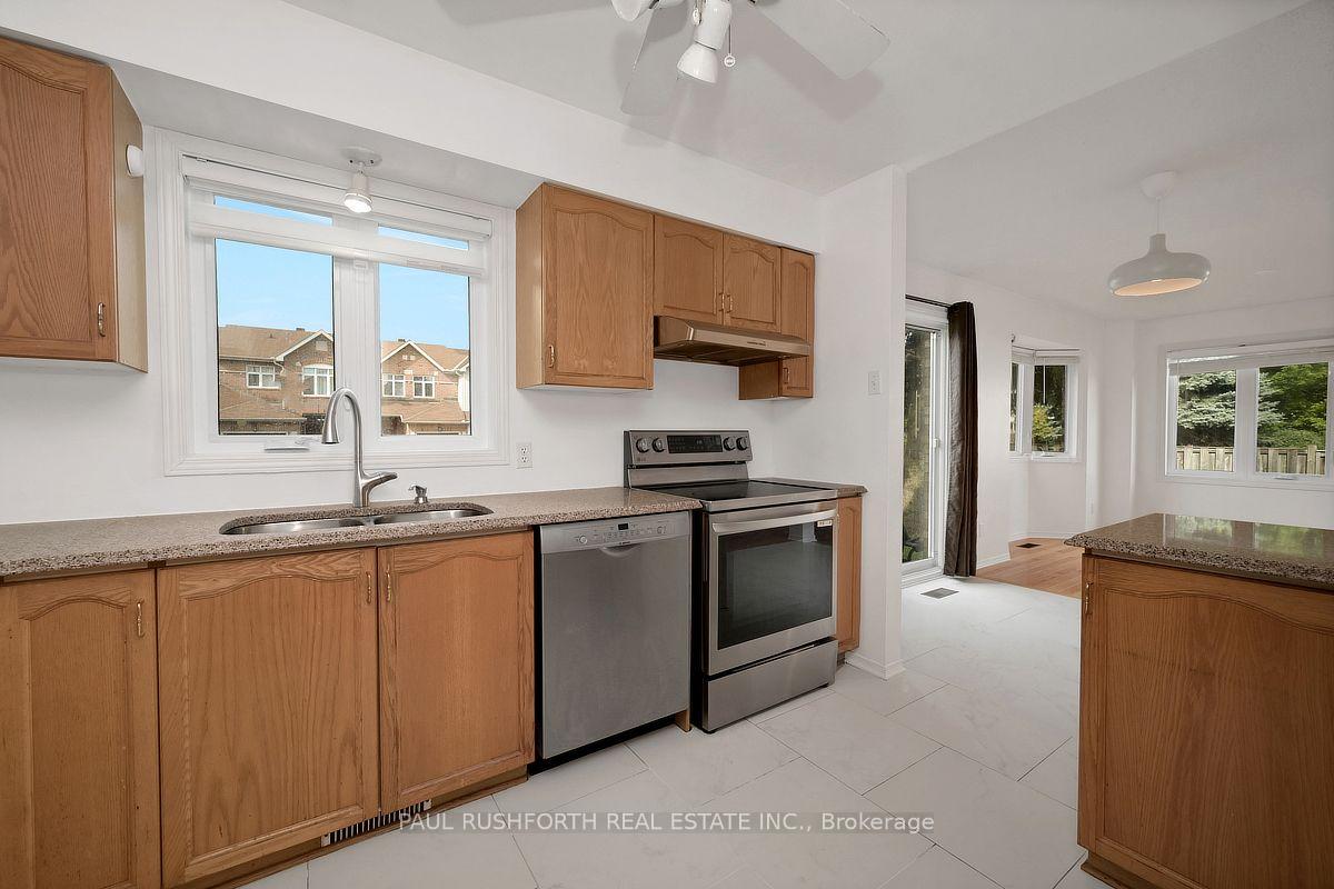 Photo 14 of 140 Thornbury Crescent, Ottawa, Centrepointe — HOMEH