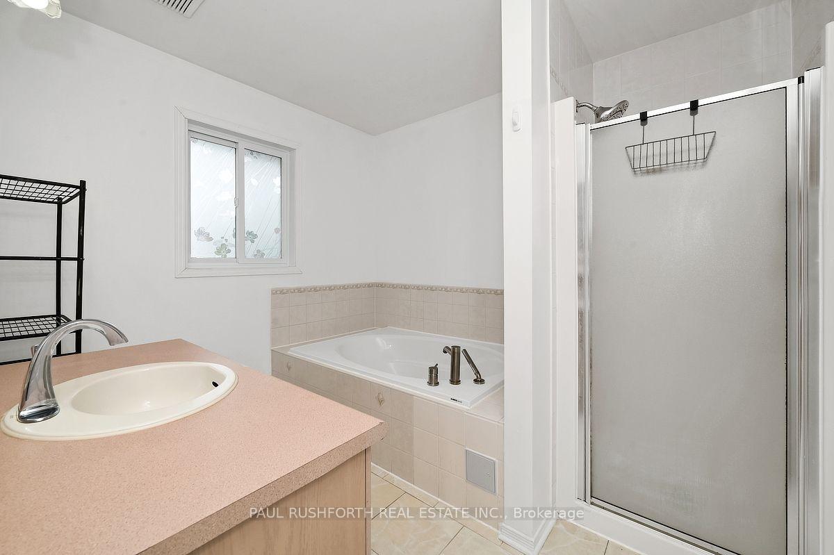 Photo 19 of 140 Thornbury Crescent, Ottawa, Centrepointe — HOMEH
