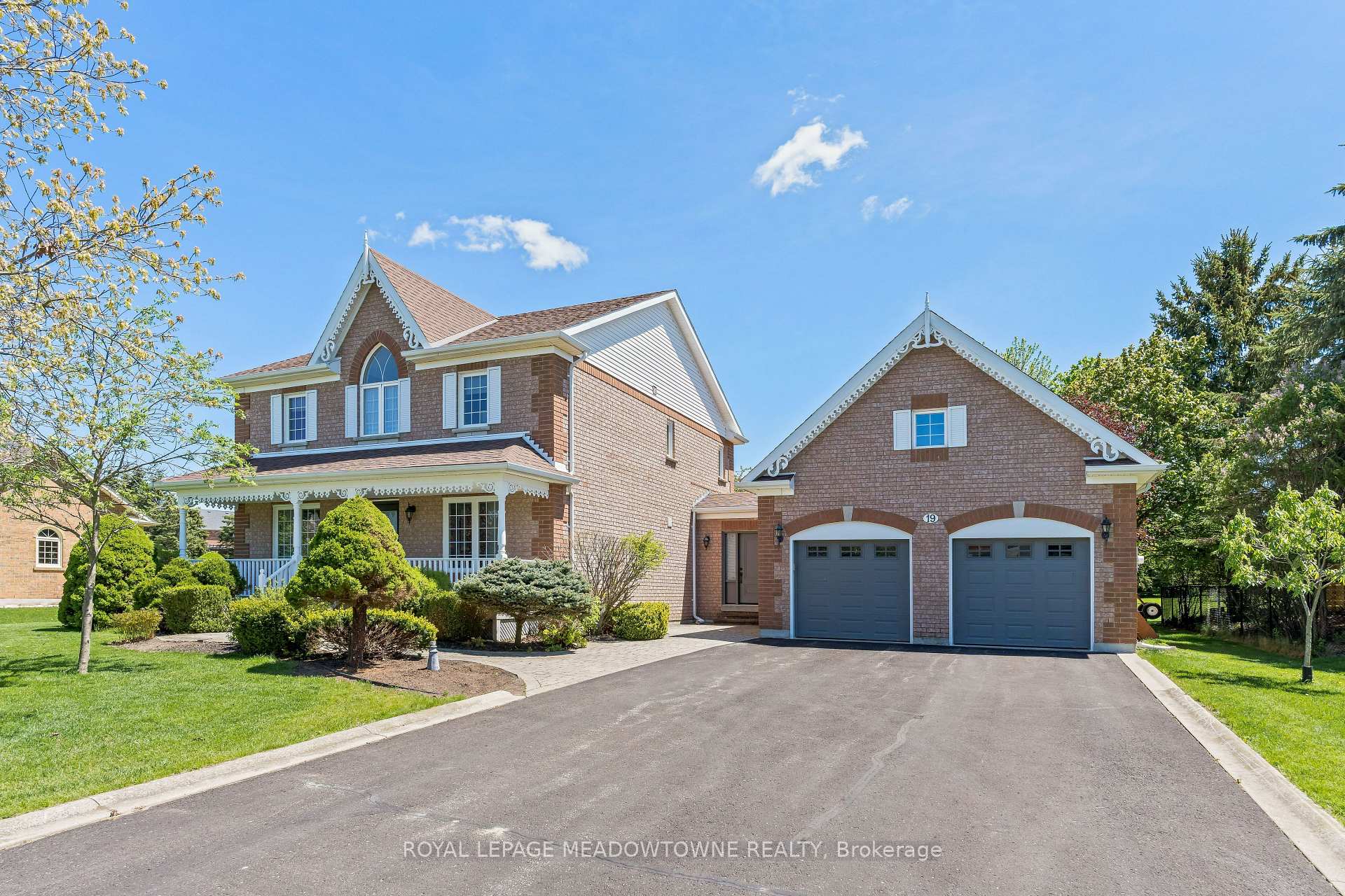 Photo 4 of 19 Mccullogh Drive, Erin — HOMEH
