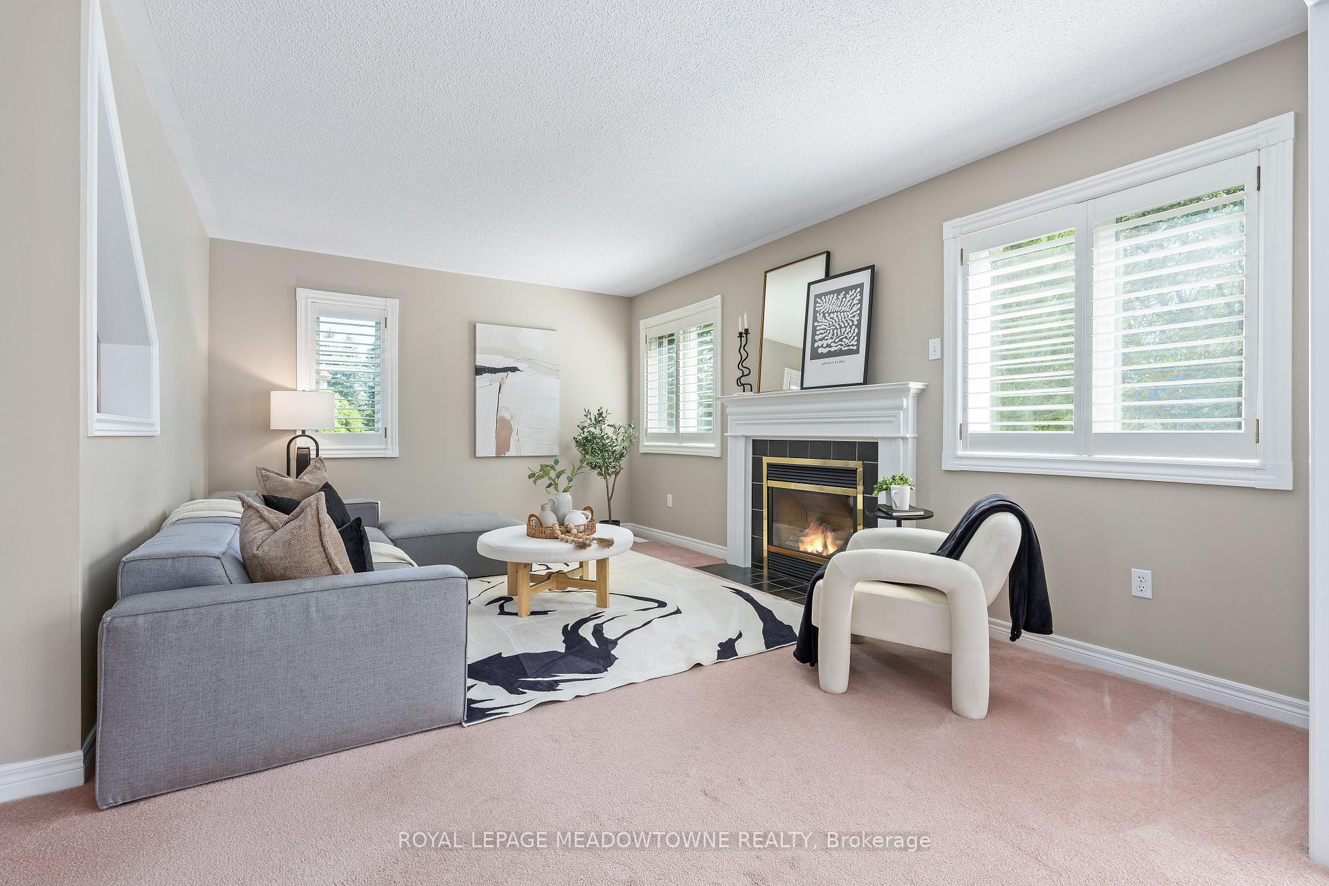 Photo 10 of 19 Mccullogh Drive, Erin — HOMEH