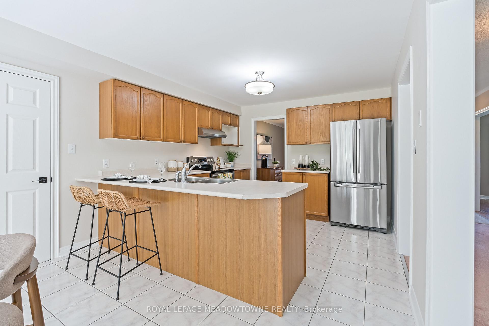 Photo 14 of 19 Mccullogh Drive, Erin — HOMEH