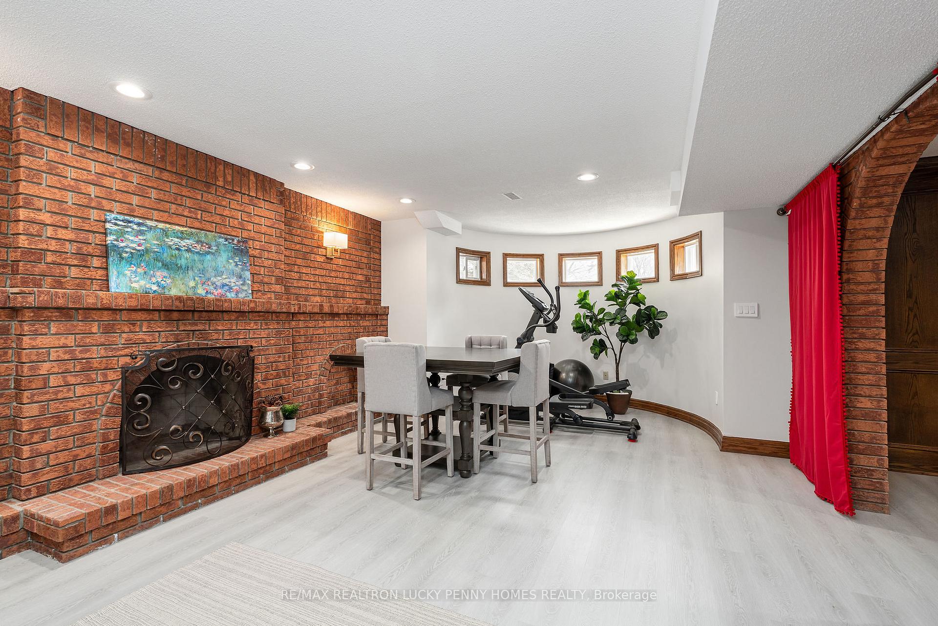 Photo 41 of 35 Cachet Parkway, Markham, Devil's Elbow — HOMEH