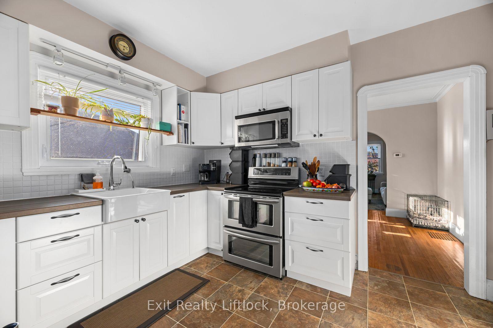 Photo 17 of 545 Braidwood Avenue, Peterborough, Otonabee Ward 1 — HOMEH