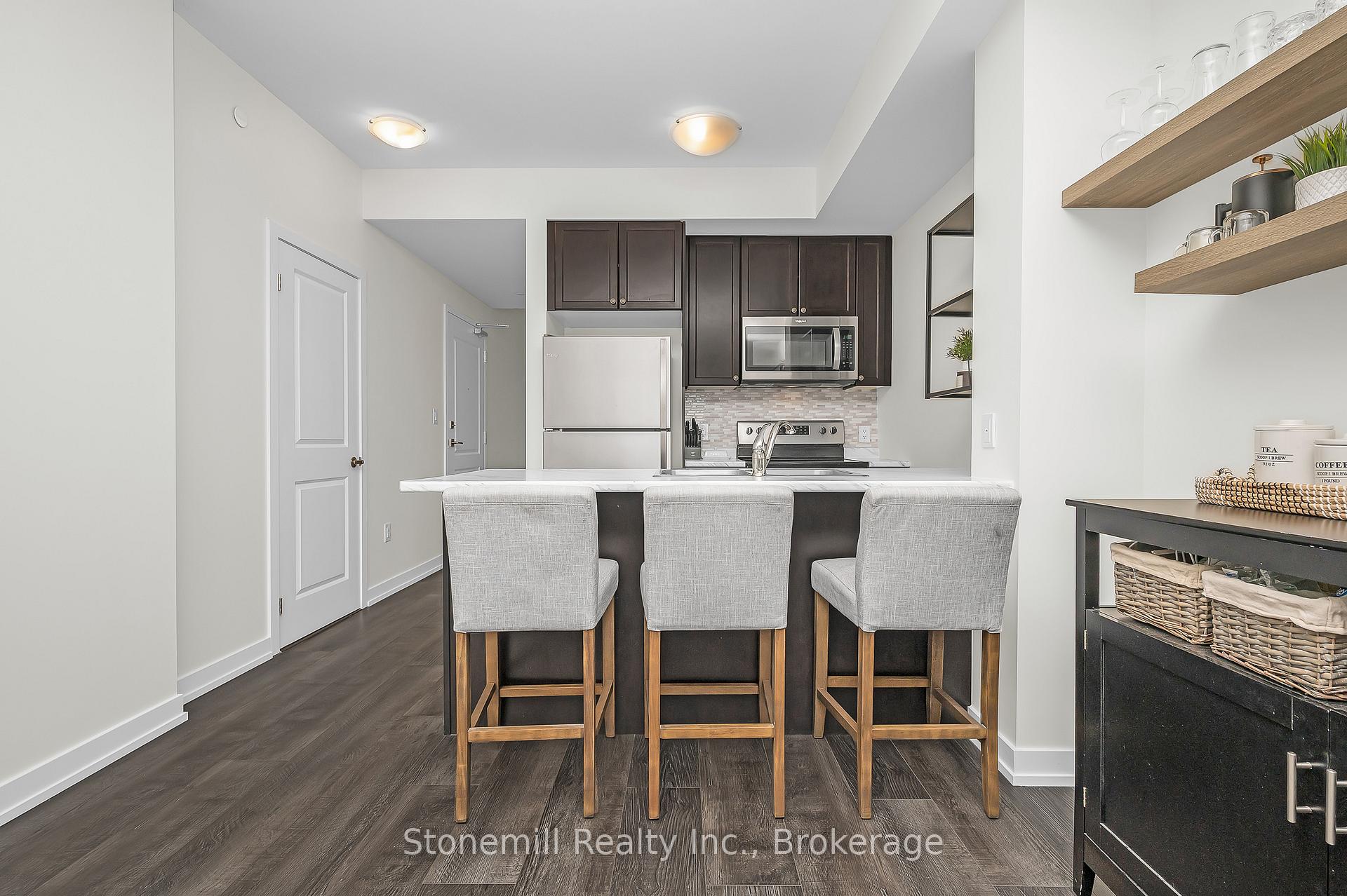 Photo 6 of Unit 701, 450 Dundas Street E, Hamilton, Waterdown — HOMEH