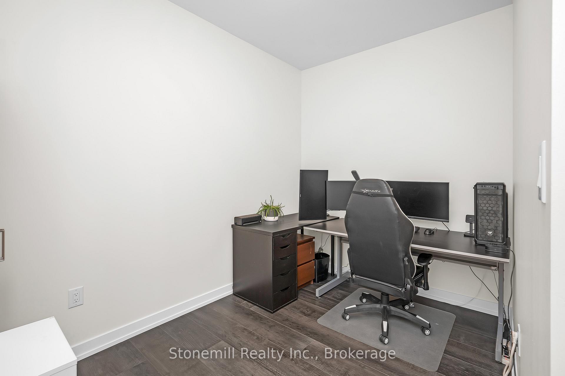 Photo 13 of Unit 701, 450 Dundas Street E, Hamilton, Waterdown — HOMEH
