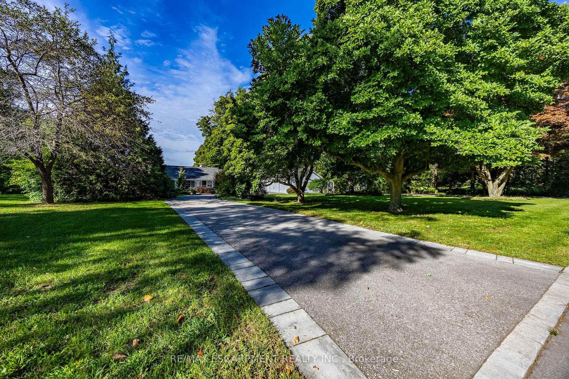 Photo 4 of 73 & 75 Prospect Street, Norfolk, Port Dover — HOMEH