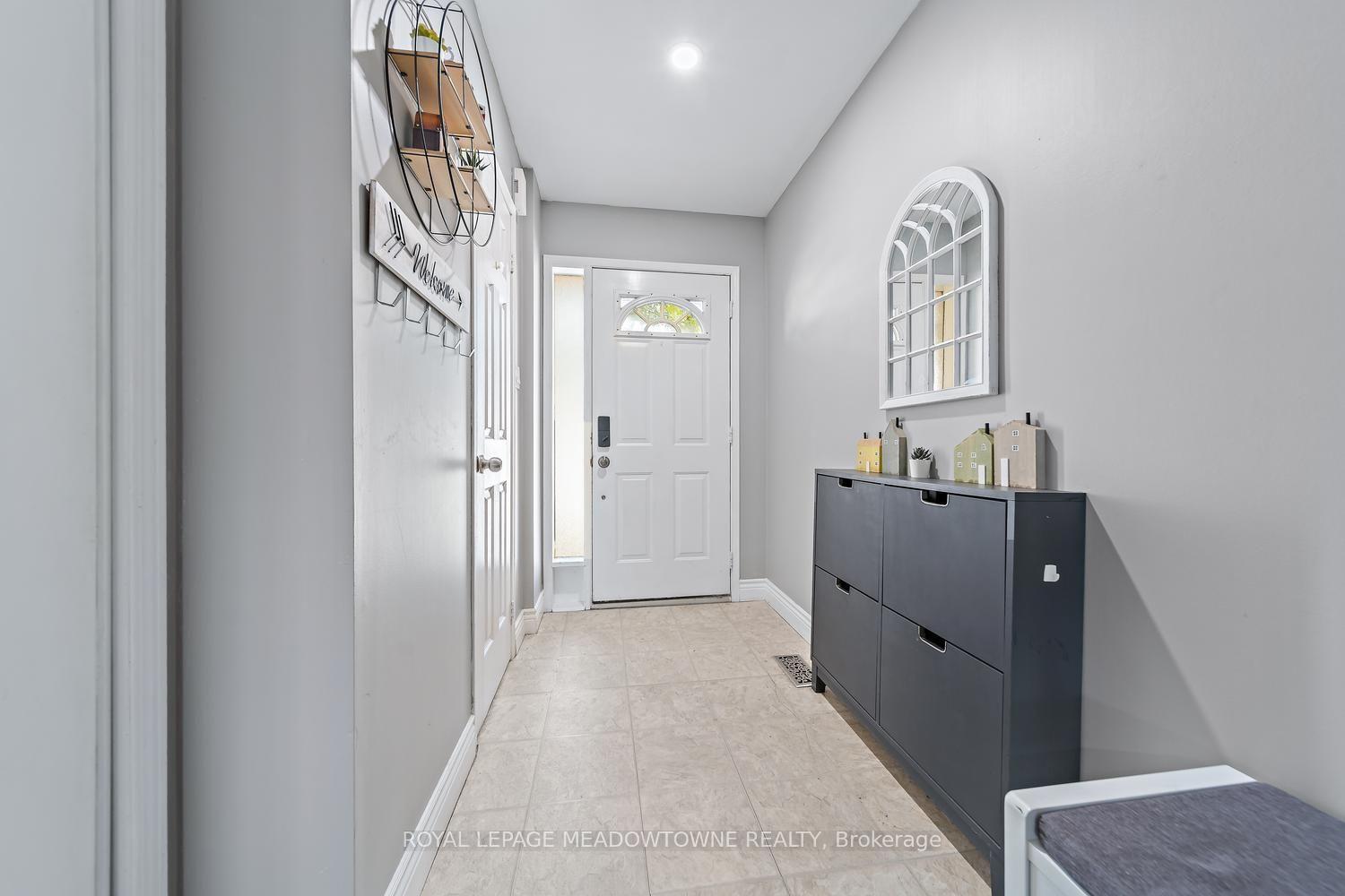 Photo 5 of Unit 87, 200 Cresthaven Road, Brampton, Snelgrove — HOMEH