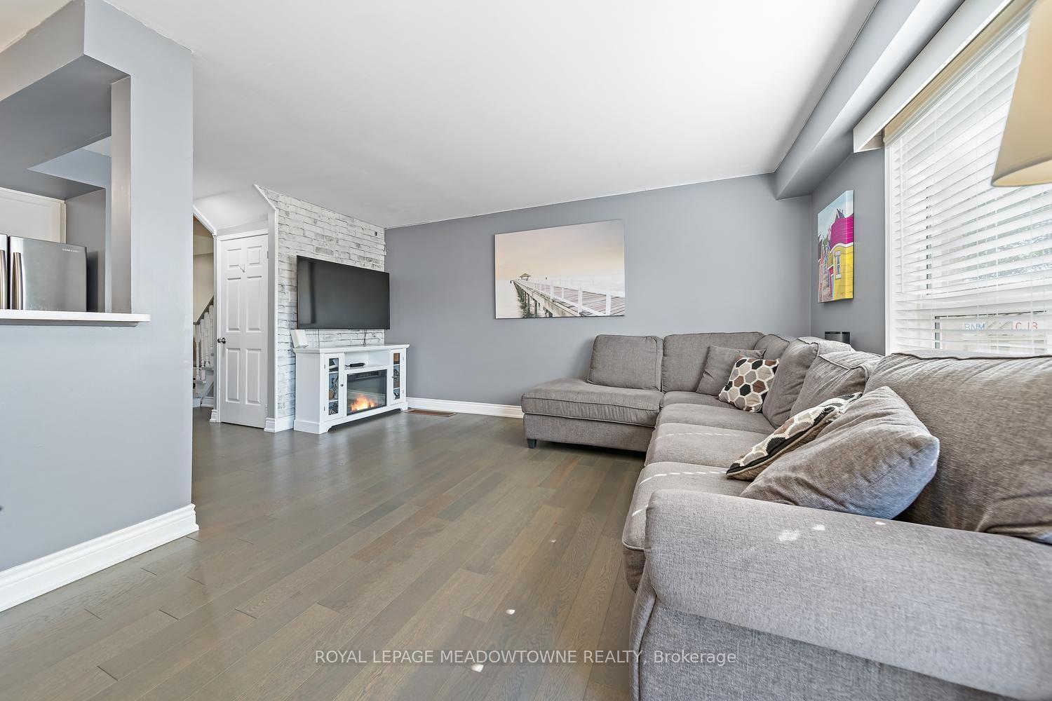 Photo 8 of Unit 87, 200 Cresthaven Road, Brampton, Snelgrove — HOMEH