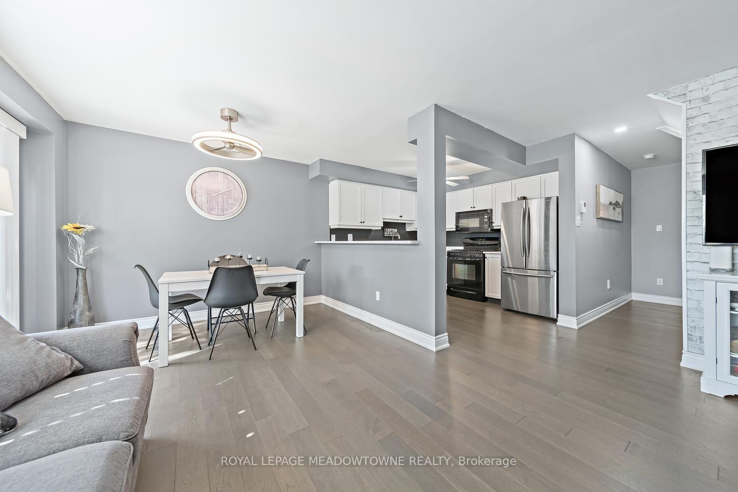 Photo 10 of Unit 87, 200 Cresthaven Road, Brampton, Snelgrove — HOMEH