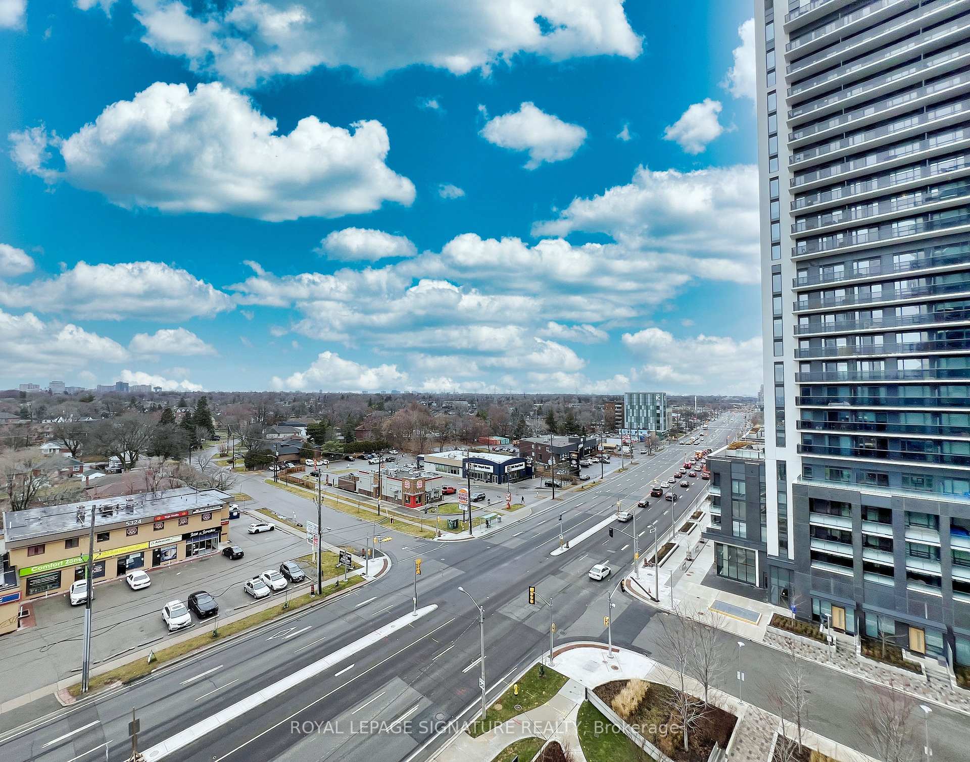 Photo 15 of Unit 817, 50 Thomas Riley Road, Etobicoke, Islington-City Centre West — HOMEH