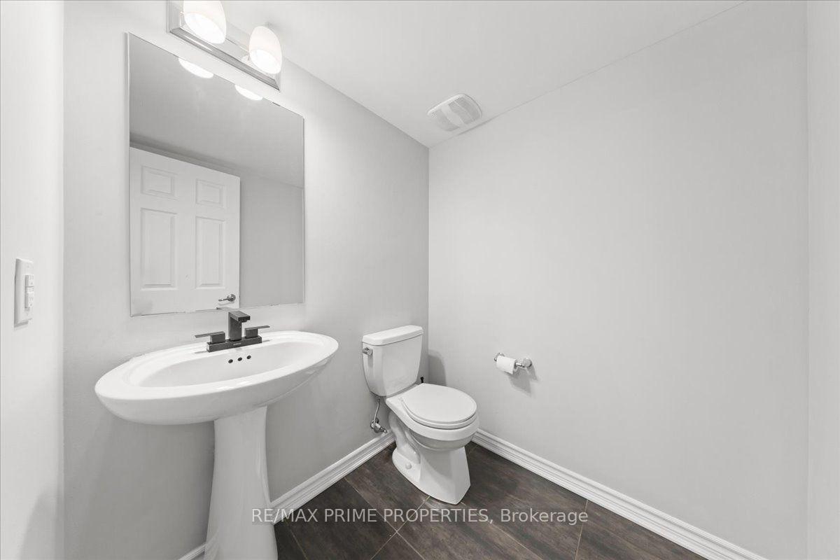 Photo 14 of Unit 107, 657 Makwa Private, Ottawa, CFB Rockcliffe and Area — HOMEH