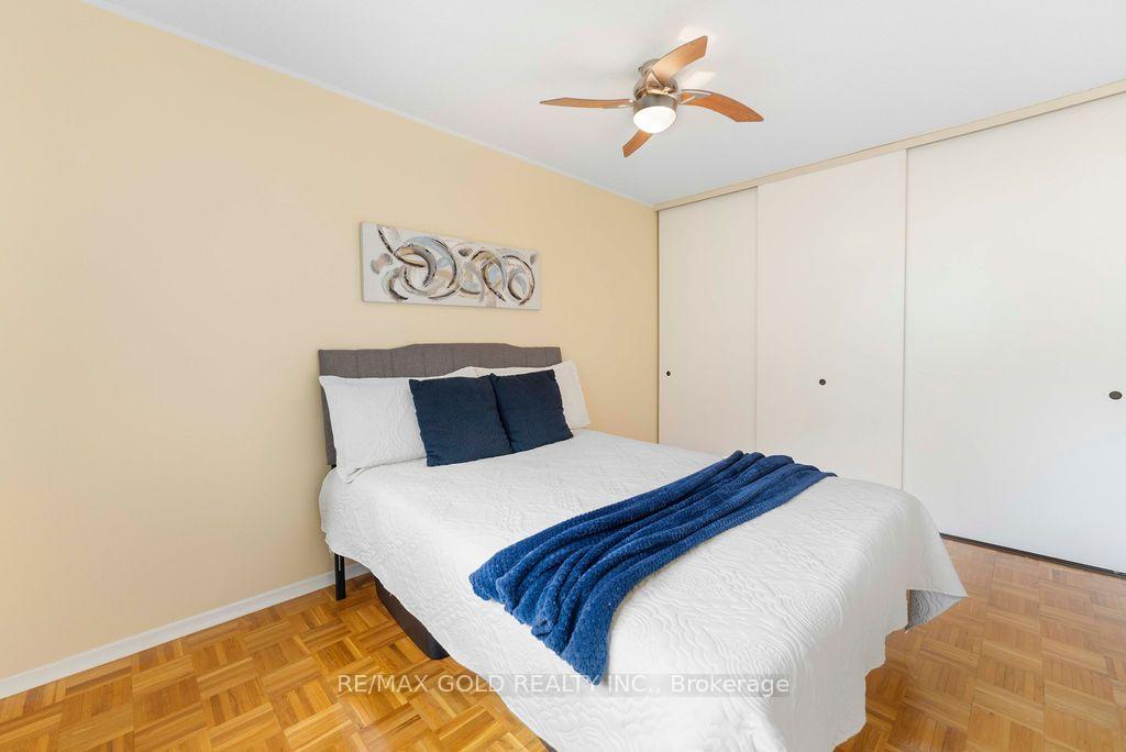 Photo 16 of 29 Carberry Crescent, Brampton, Madoc — HOMEH