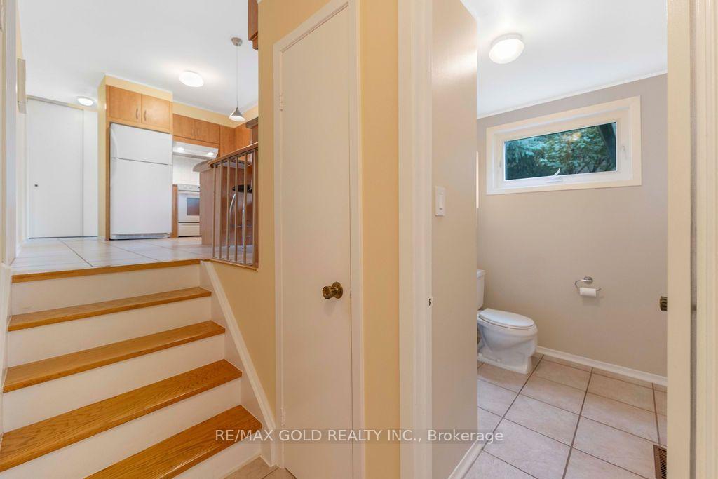 Photo 29 of 29 Carberry Crescent, Brampton, Madoc — HOMEH