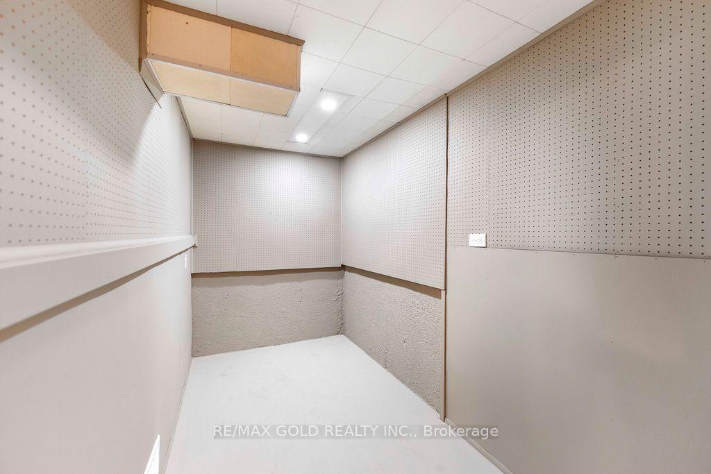 Photo 36 of 29 Carberry Crescent, Brampton, Madoc — HOMEH
